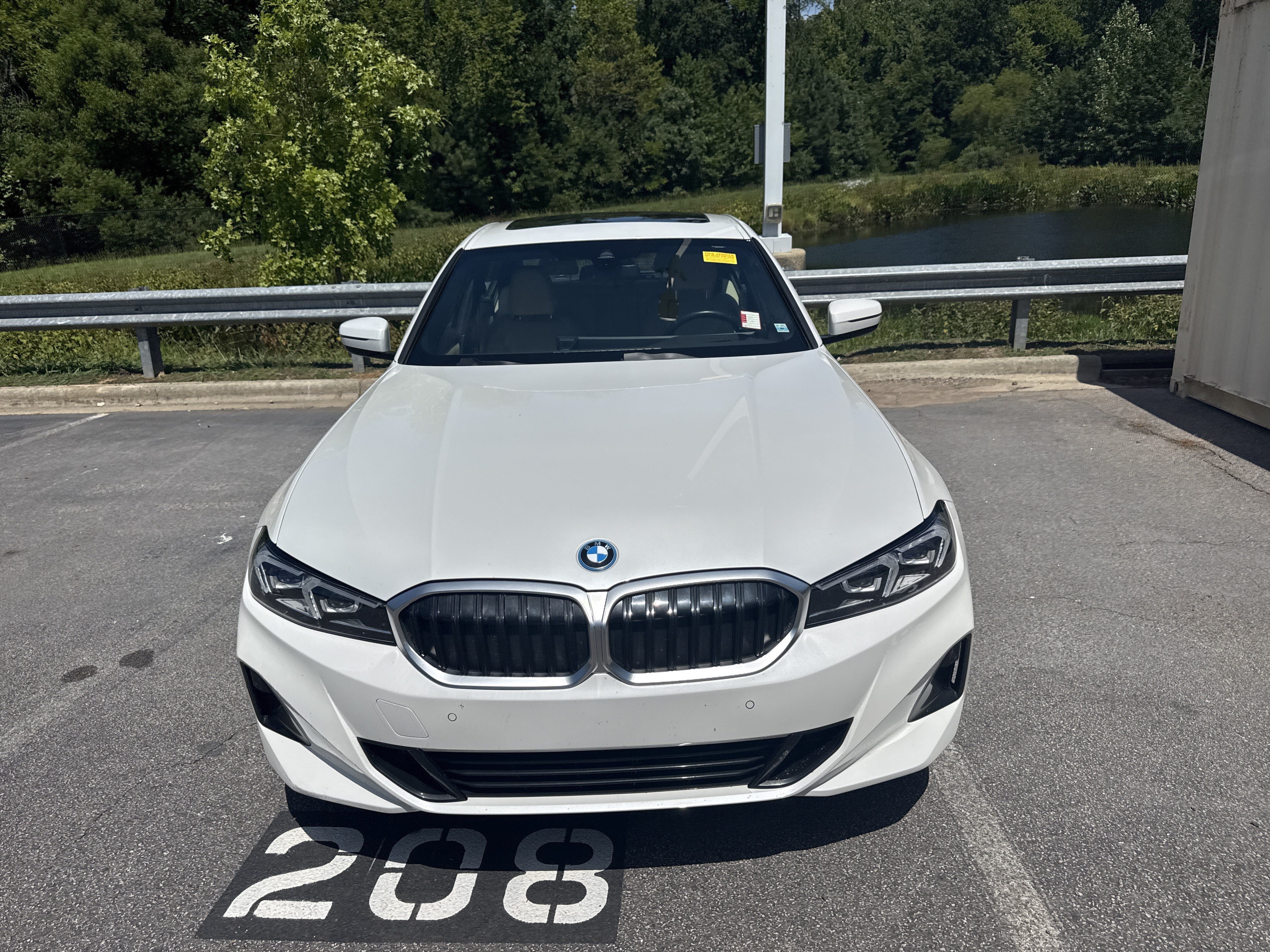 Used 2024 BMW 330e w/ Premium Package RWD image 38