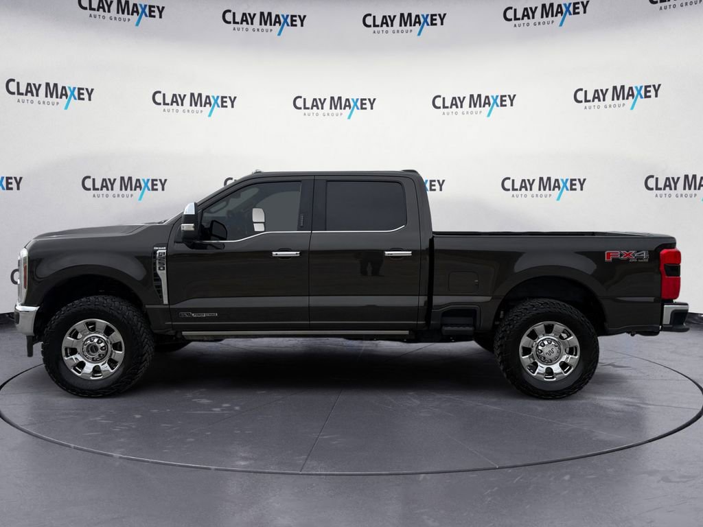 Used 2024 Ford F250 King Ranch w/ Chrome Package image 2