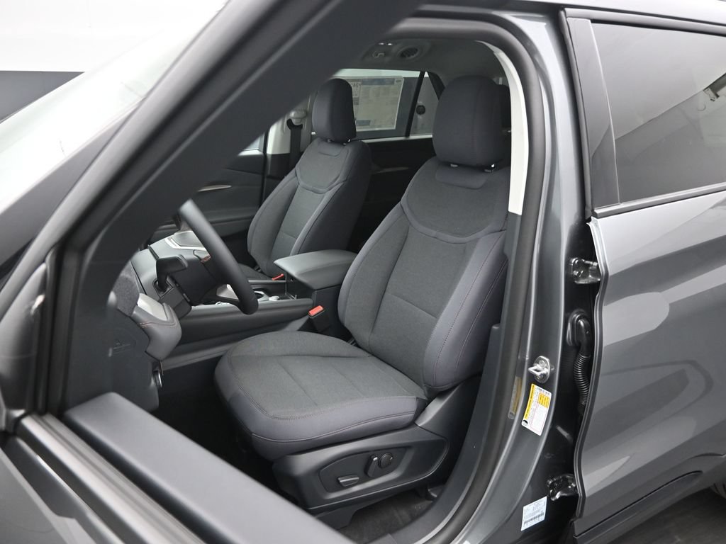 New 2026 Ford Explorer Active RWD image 7