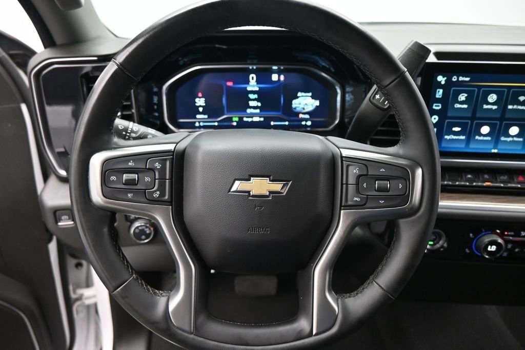 Used 2023 Chevrolet Silverado 1500 LT w/ LPO, Dark Essentials Package AWD/4WD image 12