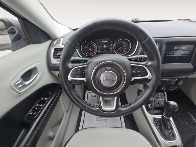 Used 2017 Jeep Compass Latitude w/ Popular Equipment Group AWD/4WD image 12