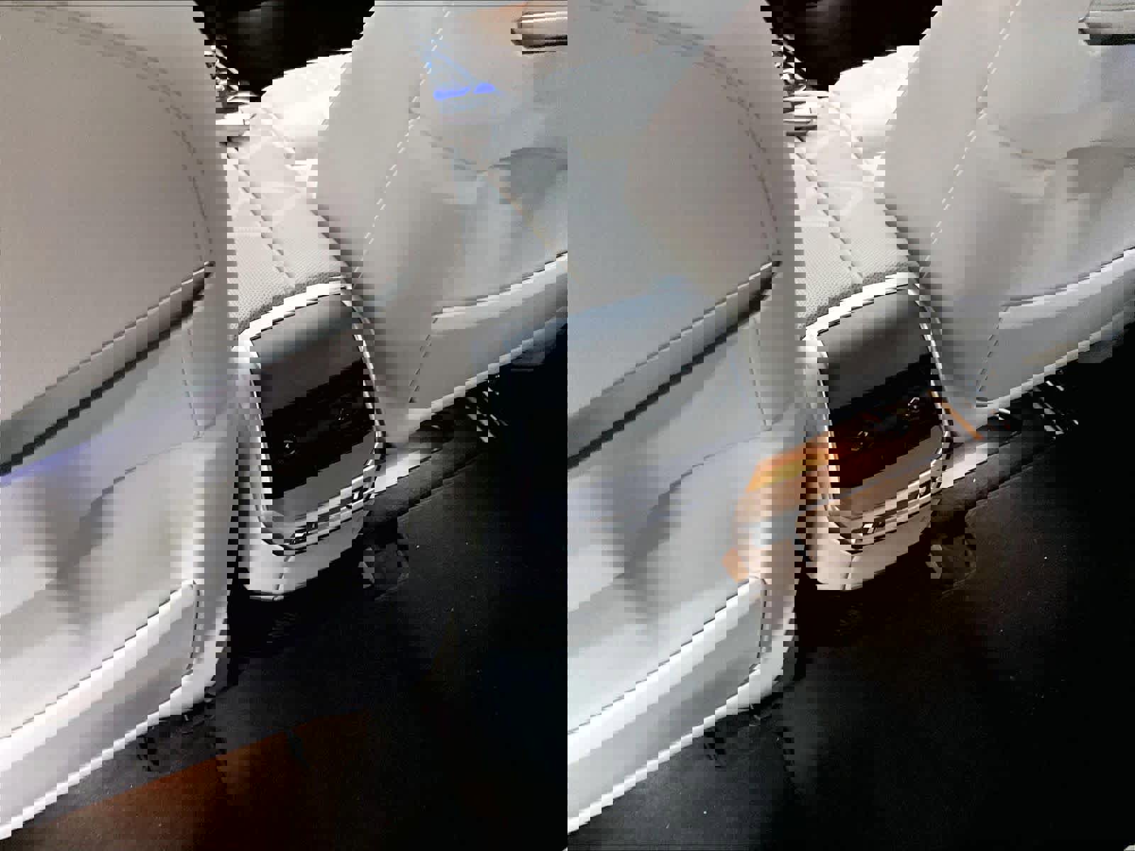 Certified 2025 BMW 760i xDrive 760i xDrive image 36