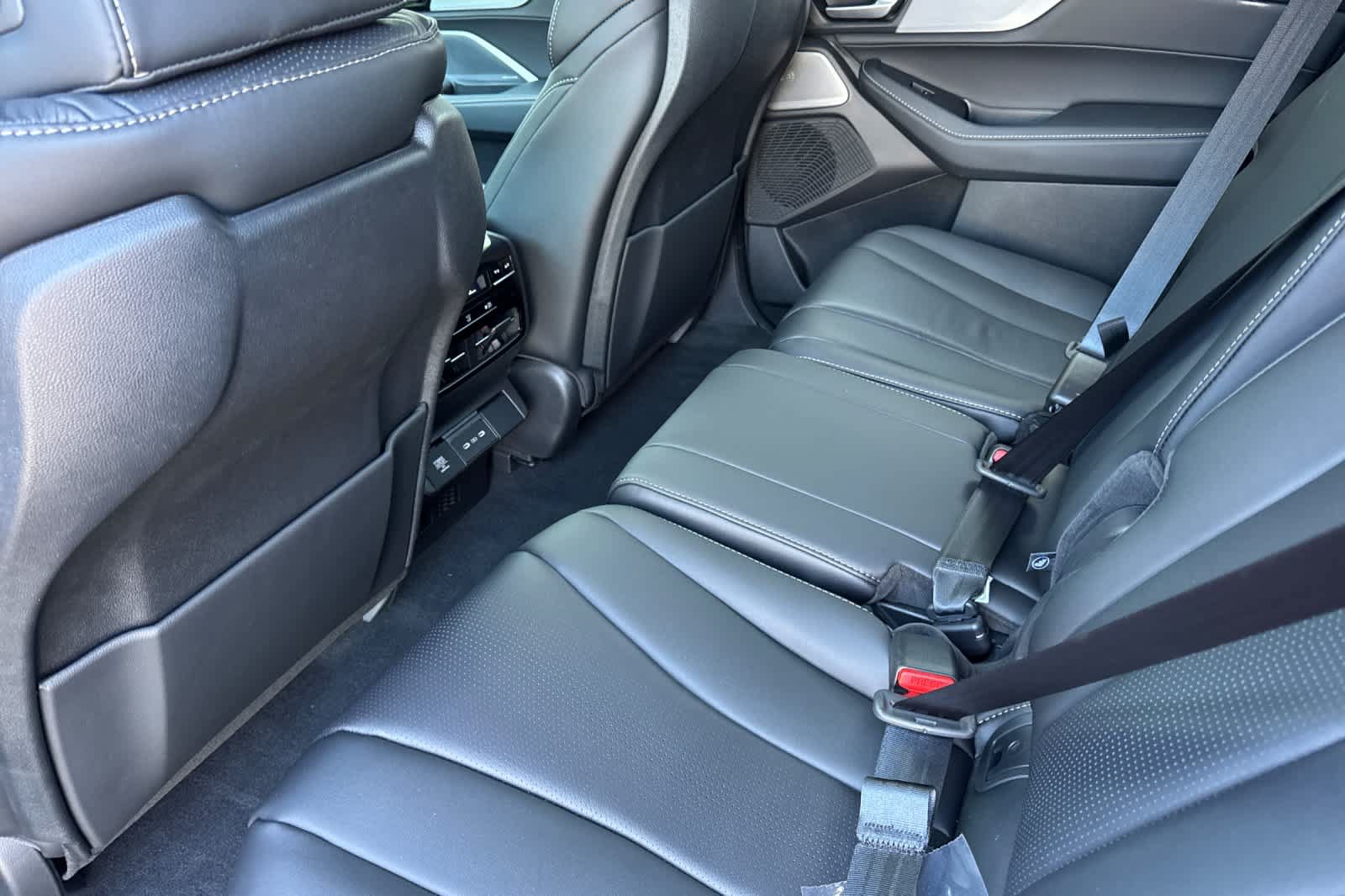 New 2026 Acura MDX w/ Technology Package AWD/4WD image 10