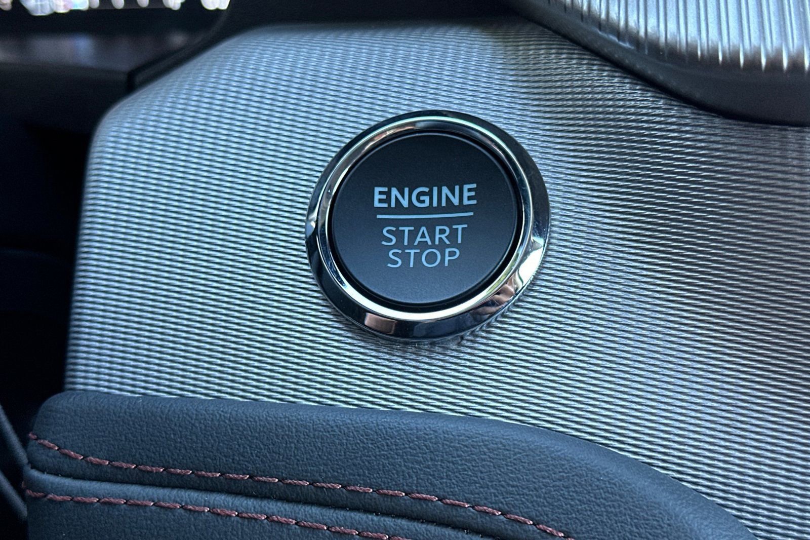 New 2026 Ford Explorer Active w/ Active Comfort Package image 21