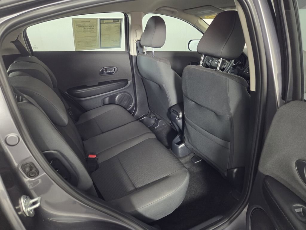 Used 2021 Honda HR-V LX image 31