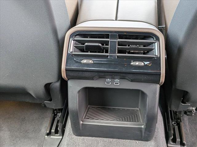 Used 2025 BMW i5 xDrive40 AWD/4WD image 18