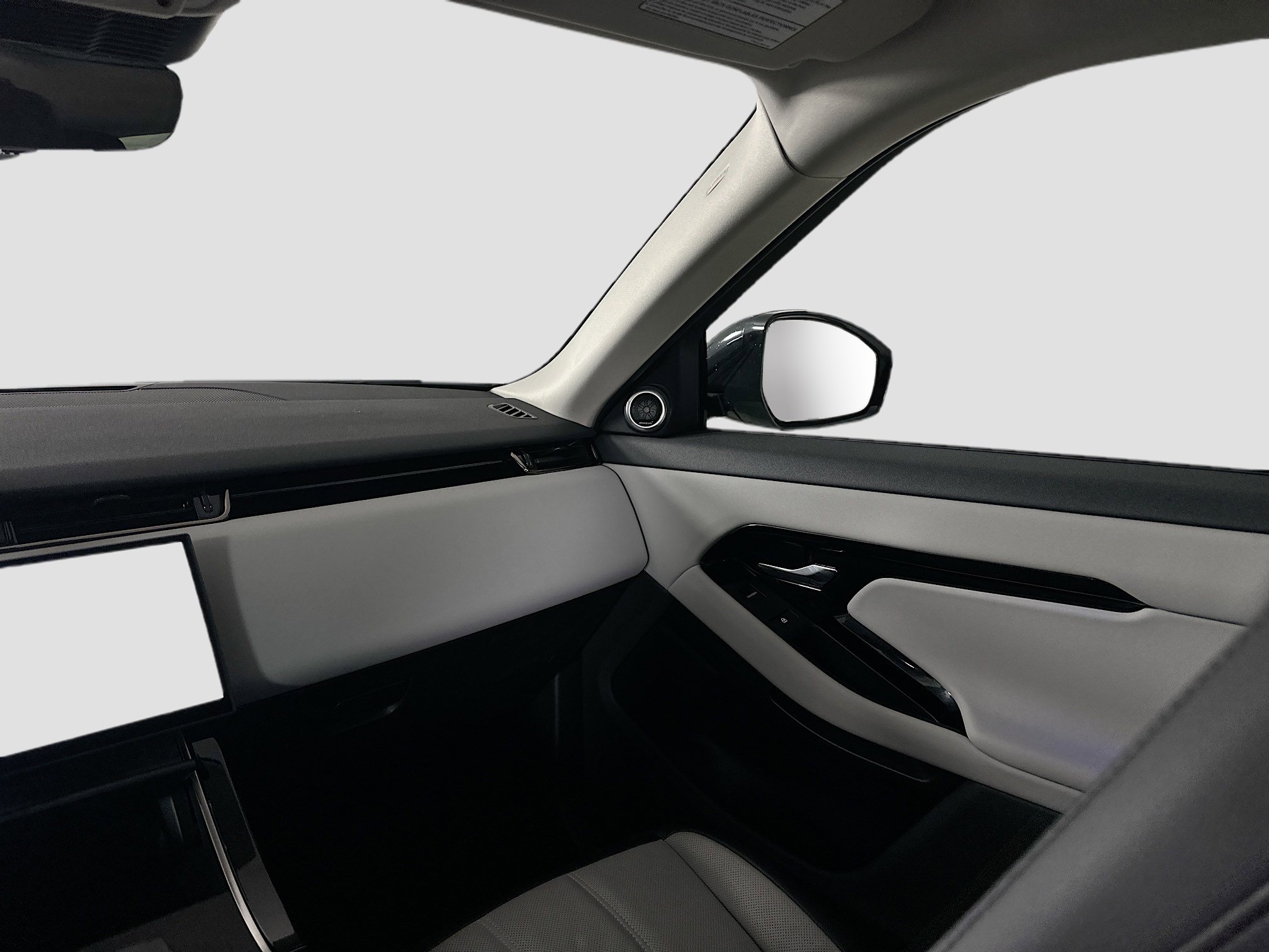 Used 2024 Land Rover Range Rover Evoque Dynamic SE image 32