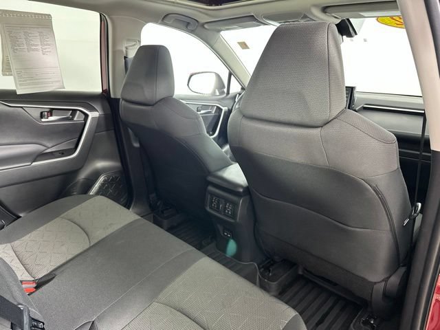 Used 2022 Toyota RAV4 XLE w/ Convenience Package AWD/4WD image 29