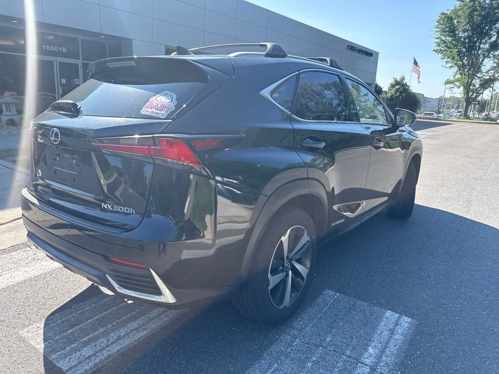 Used 2018 Lexus NX 300h AWD w/ Luxury Package image 7