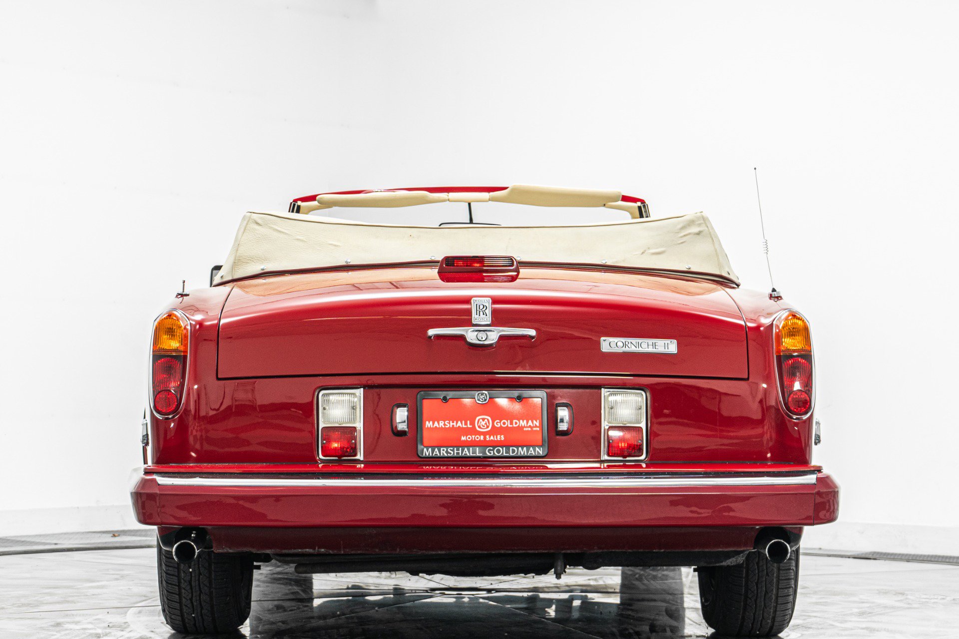 Used 1987 Rolls-Royce Corniche RWD image 8