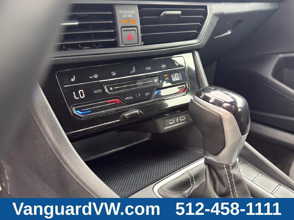 Used 2025 Volkswagen Jetta Sport FWD image 14
