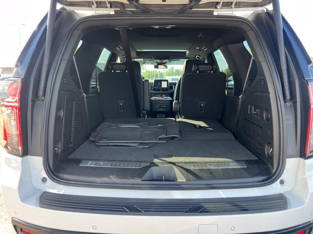Used 2023 Chevrolet Tahoe RST w/ Luxury Package AWD/4WD image 24