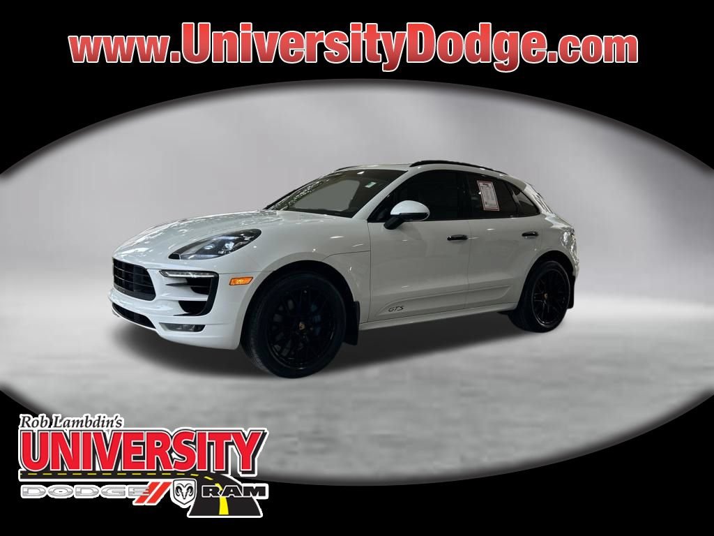 Used 2017 Porsche Macan GTS AWD/4WD image 1