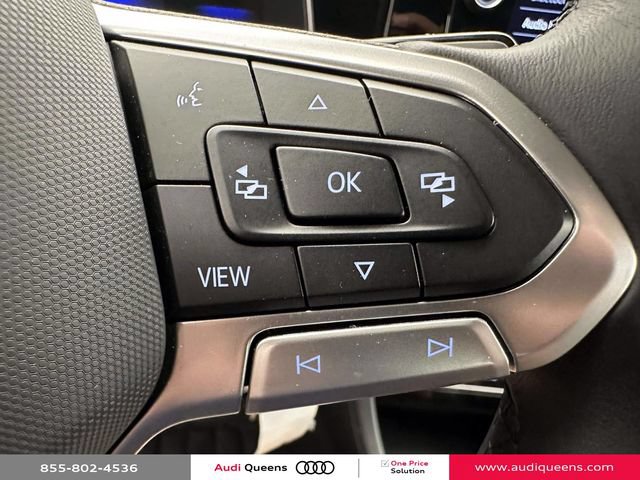 Used 2025 Volkswagen Jetta Sport FWD image 25