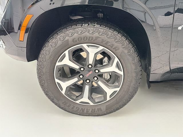 Used 2025 GMC Yukon XL AT4 w/ Premium Trailering Package image 28