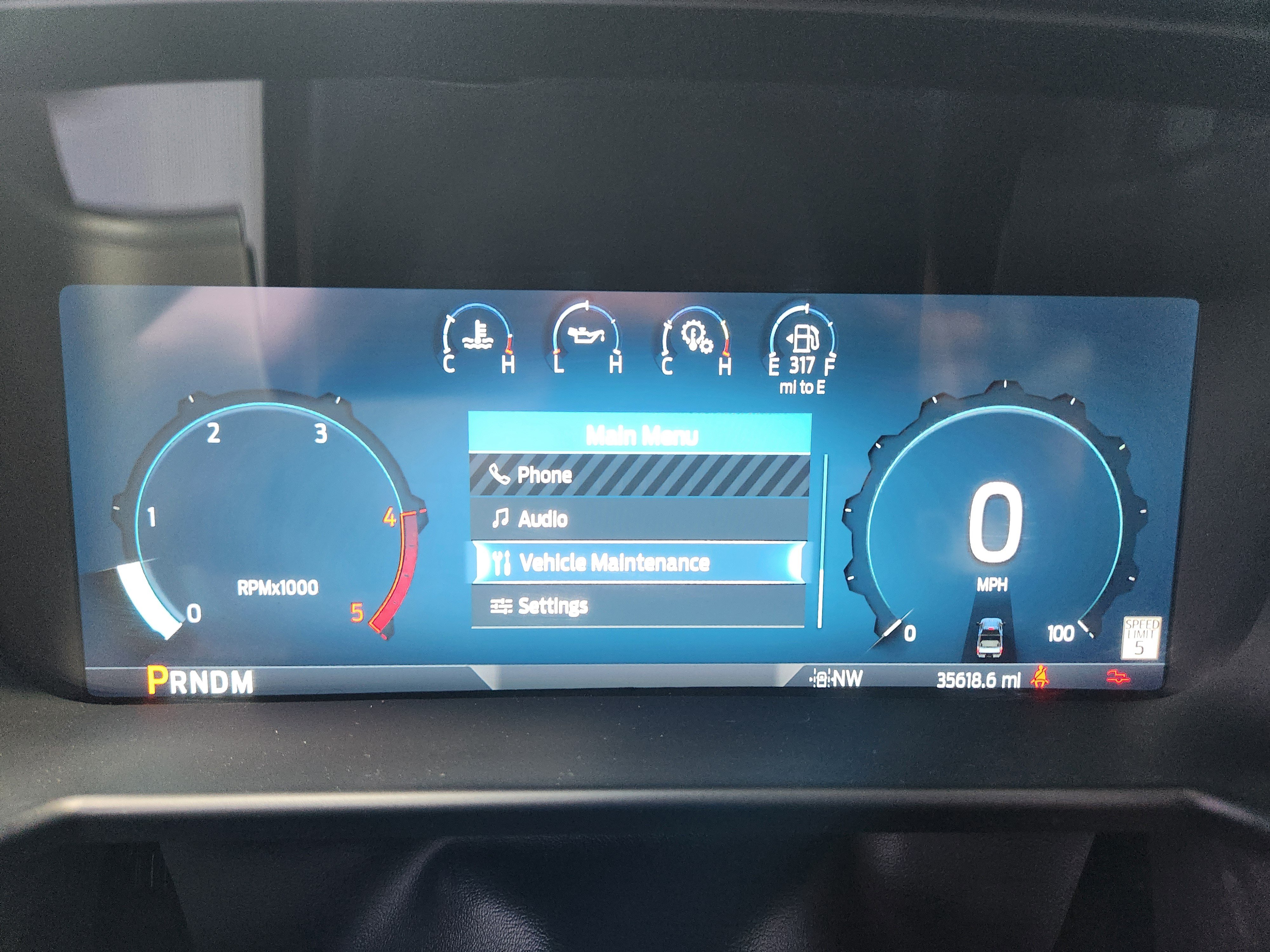 Used 2024 Ford F350 Platinum AWD/4WD image 11