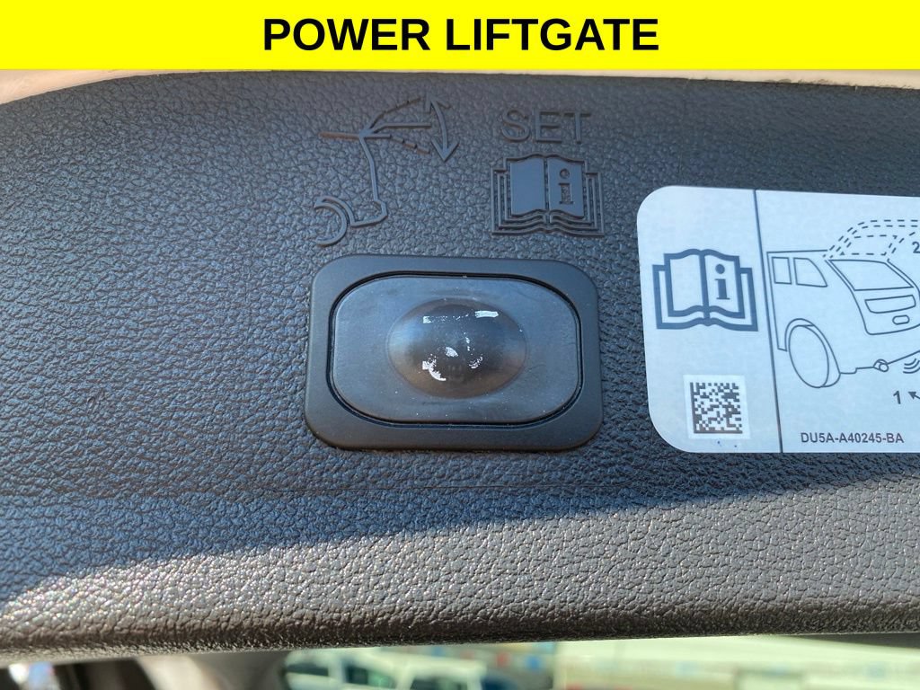 Used 2019 Ford Escape Titanium FWD image 20