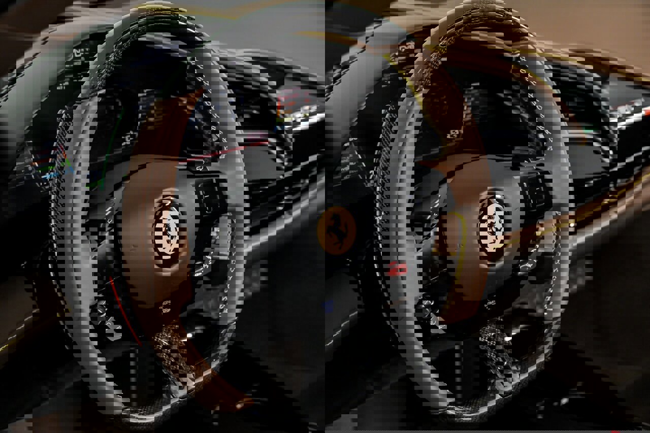 Used 2024 Ferrari SF90 Spider image 26