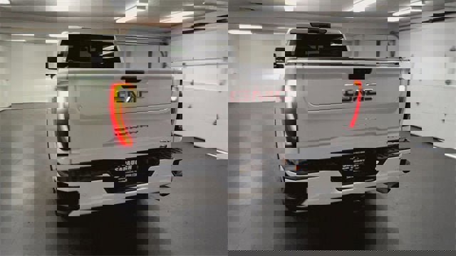 Certified 2024 GMC Sierra 2500 AT4 w/ AT4 Preferred Package image 7