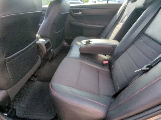 Used 2017 Toyota Camry SE FWD image 18