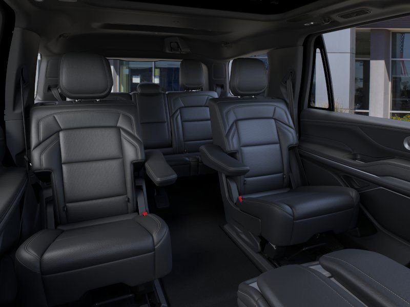 New 2026 Lincoln Navigator Reserve w/ Jet Appearance Package image 41
