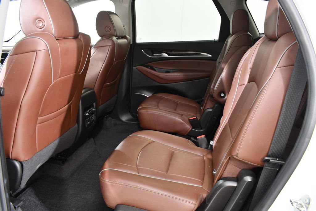 Used 2019 Buick Enclave Avenir AWD/4WD image 16