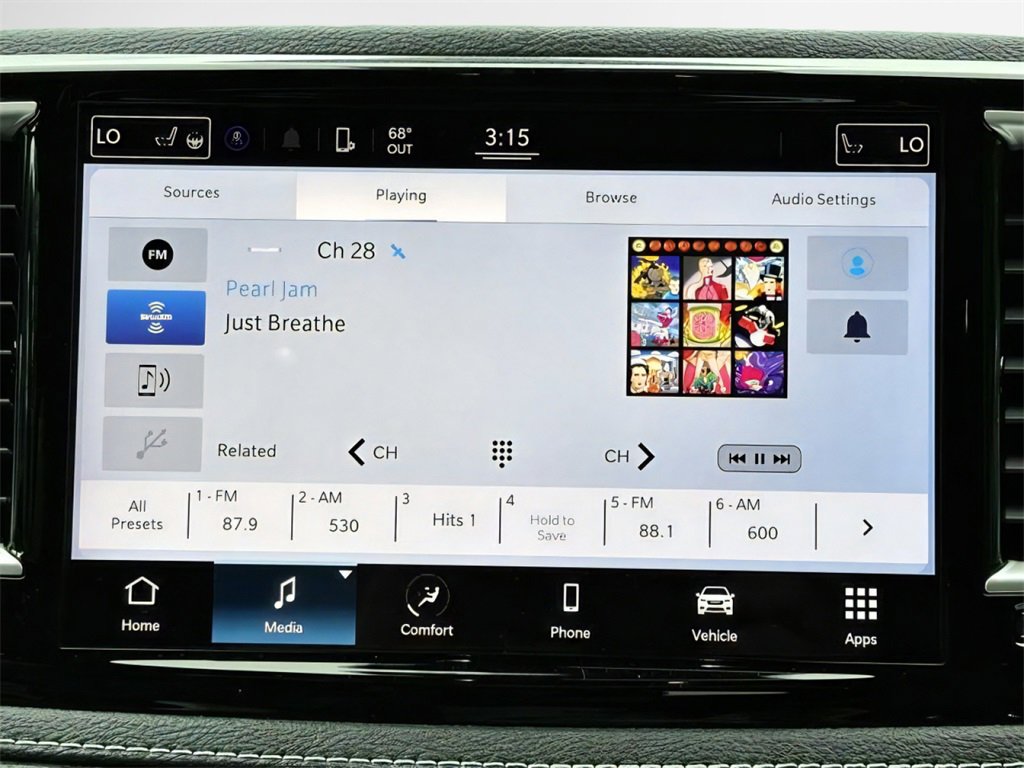 New 2022 Chrysler Pacifica Touring-L w/ S Appearance Package image 13