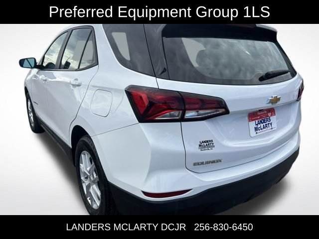 Used 2024 Chevrolet Equinox LS image 4