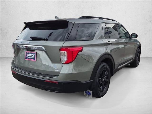 Used 2020 Ford Explorer XLT AWD/4WD image 5