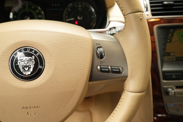 Used 2008 Jaguar XKR R RWD image 31