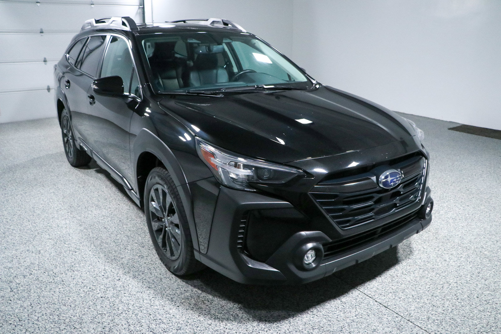Used 2024 Subaru Outback Onyx Edition XT AWD/4WD image 5