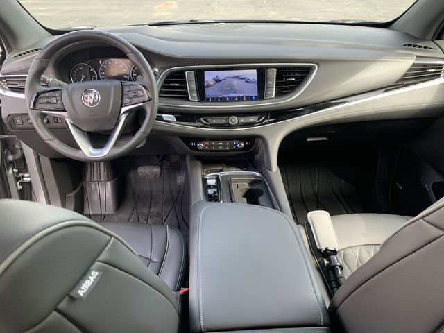 Used 2024 Buick Enclave Avenir w/ Avenir Technology Package image 21