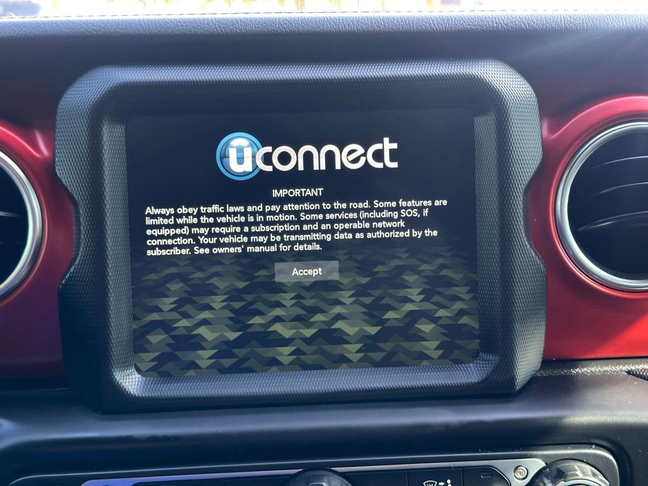 Used 2022 Jeep Wrangler Unlimited Rubicon w/ LED Lighting Group image 25