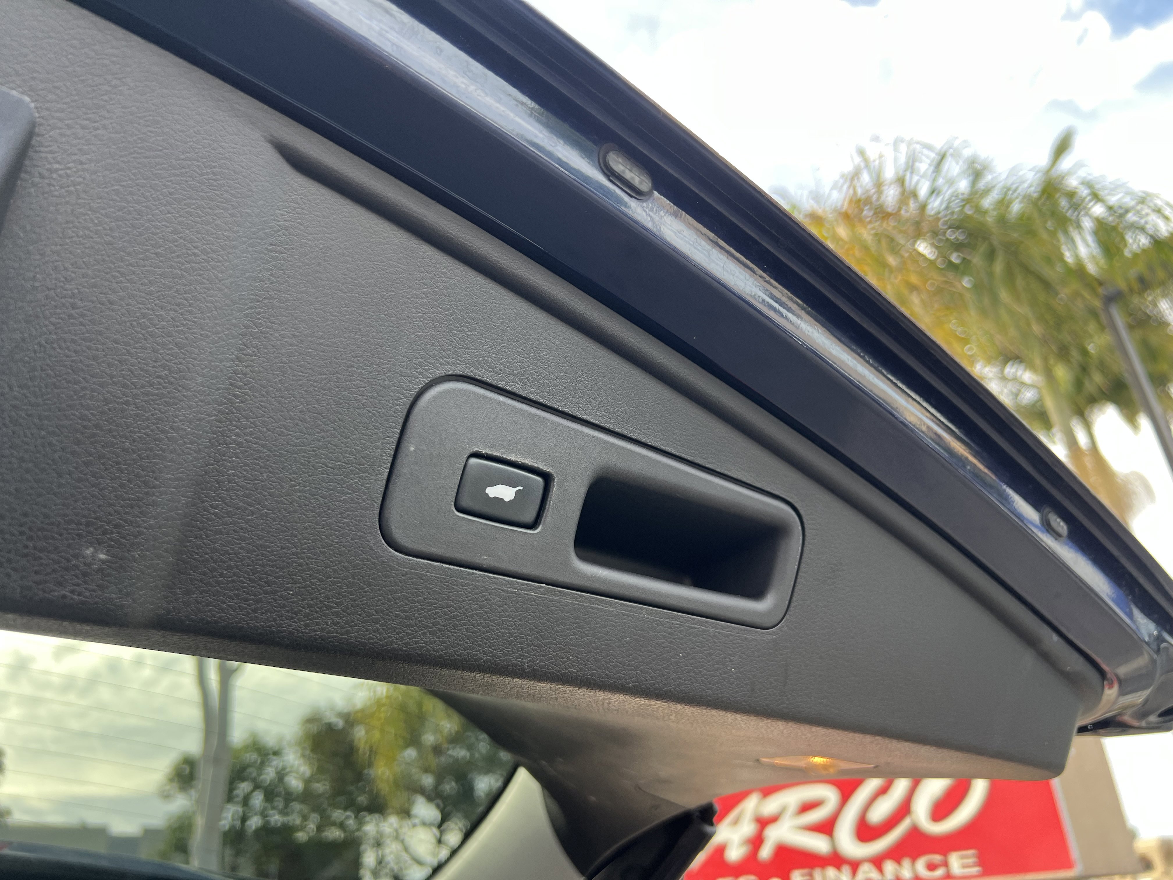 Used 2017 Acura MDX SH-AWD SPORT UTILITY 4D image 34