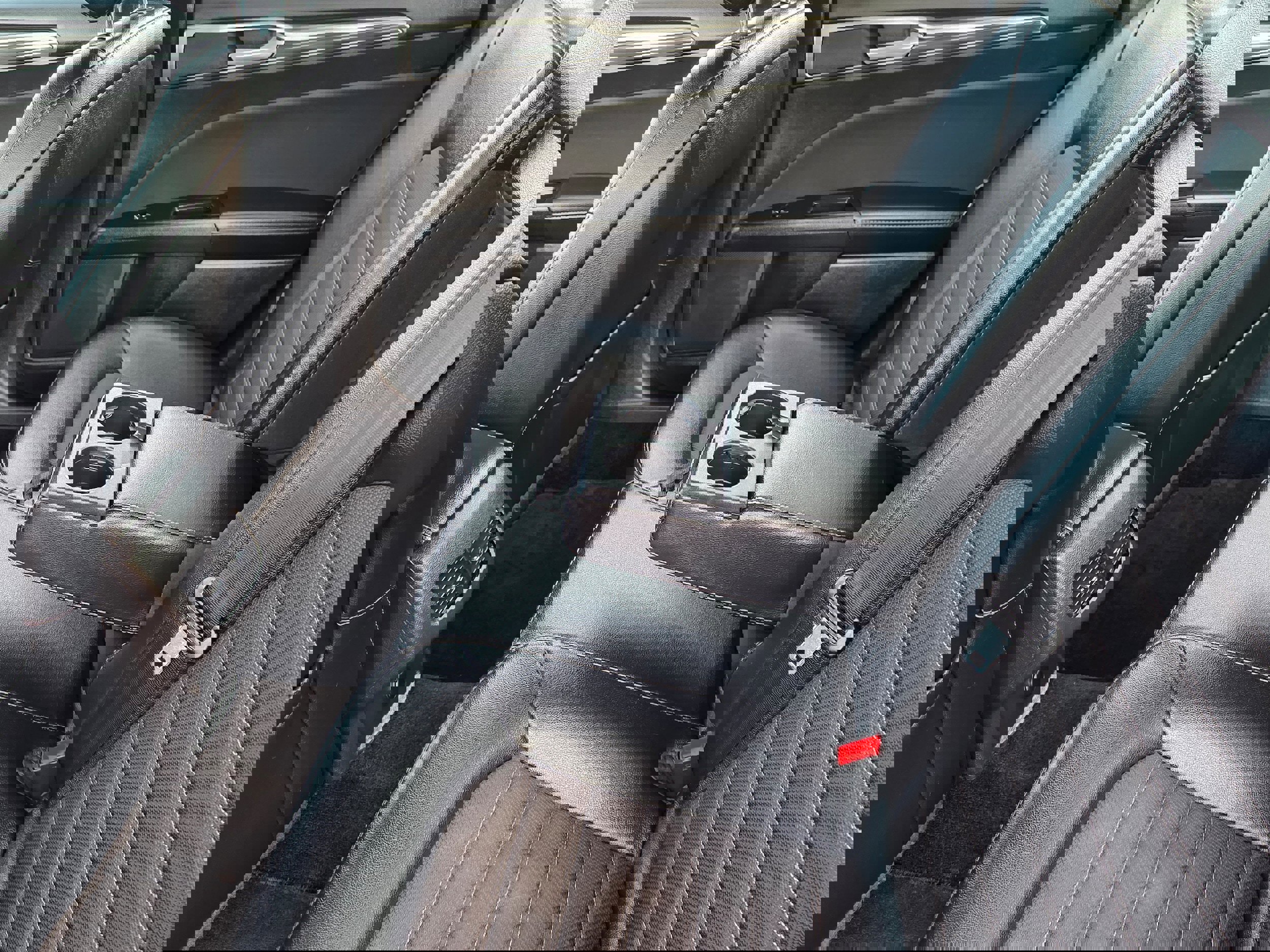 Used 2017 Ford Fusion SE w/ Equipment Group 201A image 20