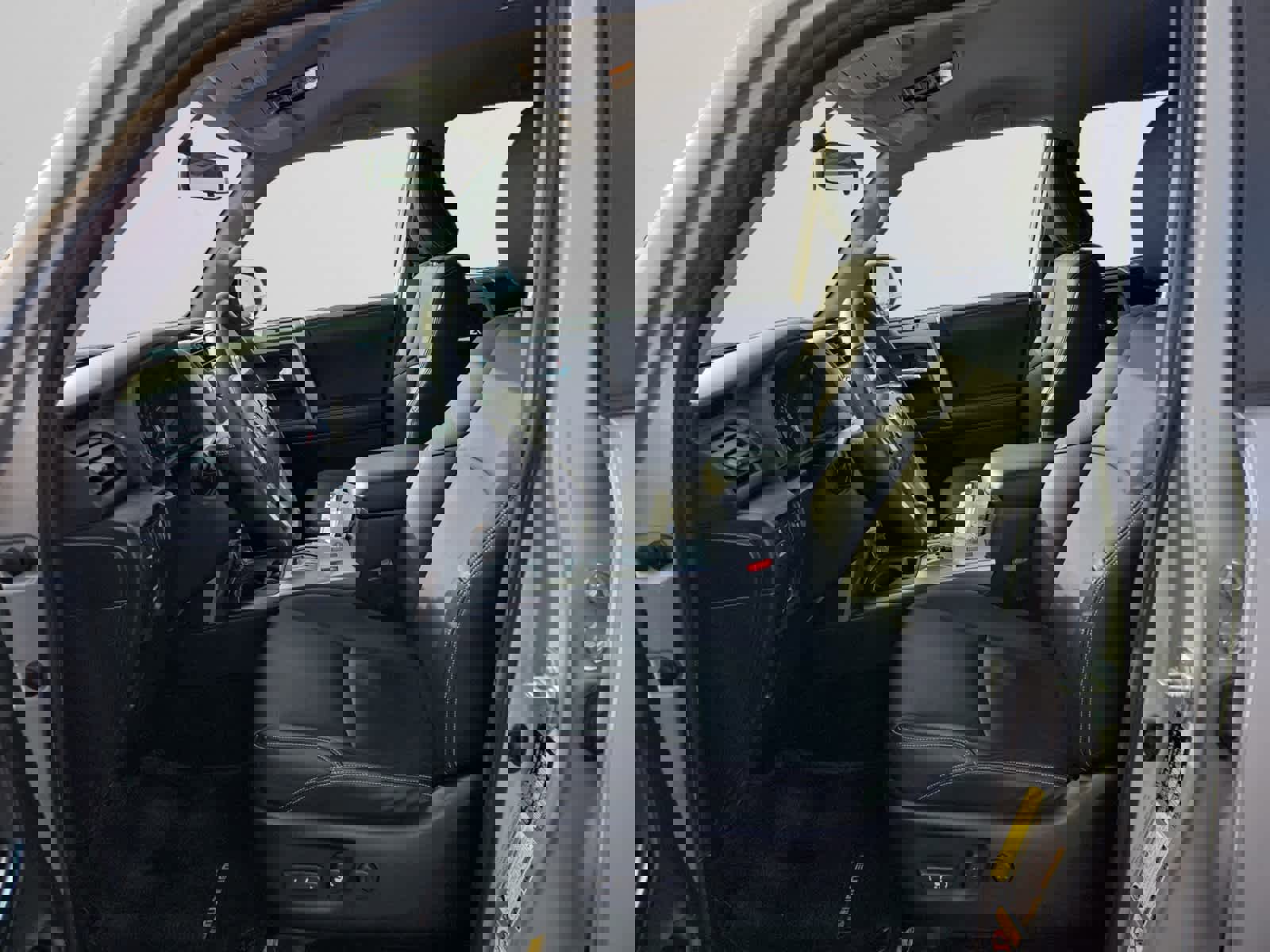 Used 2018 Toyota 4Runner SR5 image 9