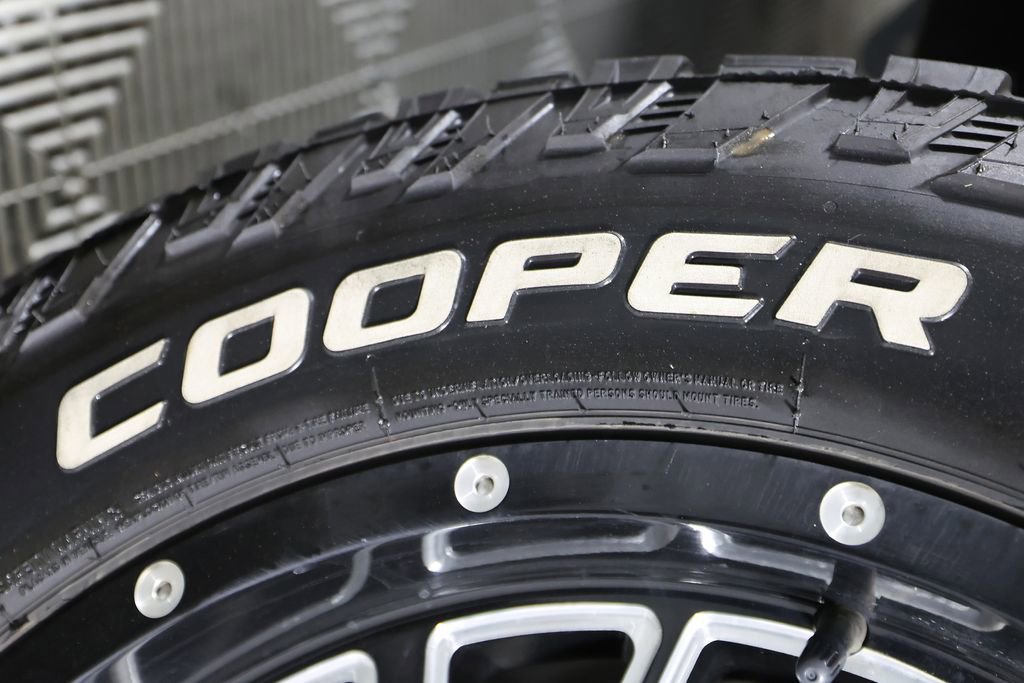 Used 2023 RAM 1500 Laramie AWD/4WD image 45