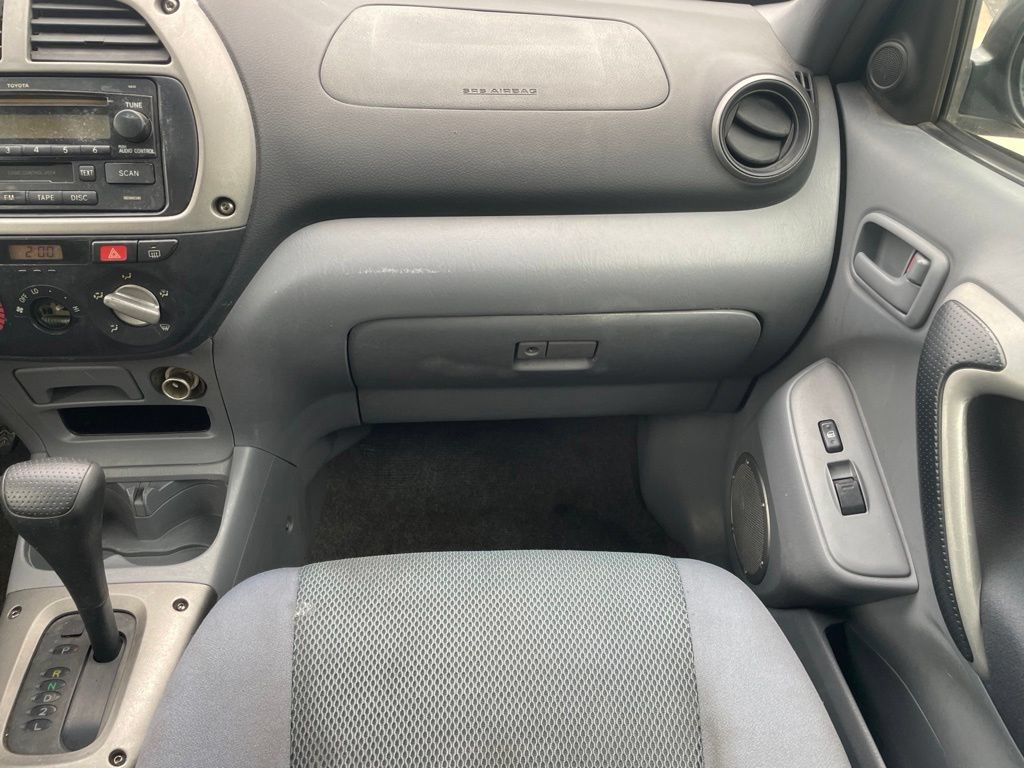 Used 2003 Toyota RAV4 2WD image 22