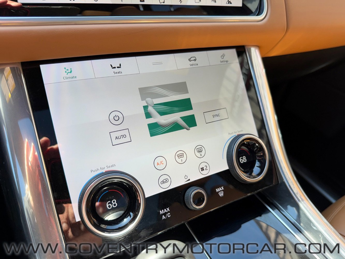 Used 2020 Land Rover Range Rover Sport HSE Dynamic image 28