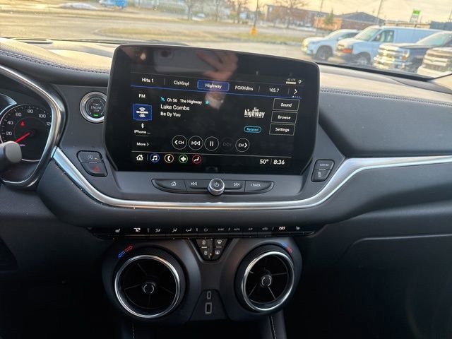 Used 2024 Chevrolet Blazer LT image 15