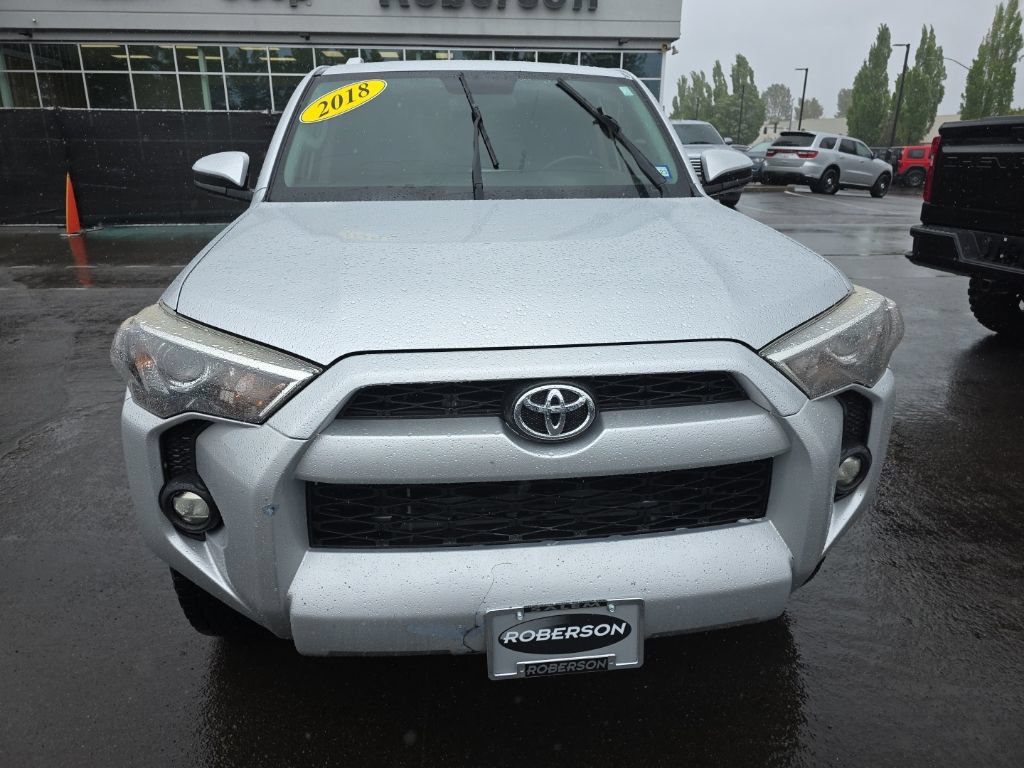 Used 2018 Toyota 4Runner SR5 AWD/4WD image 8