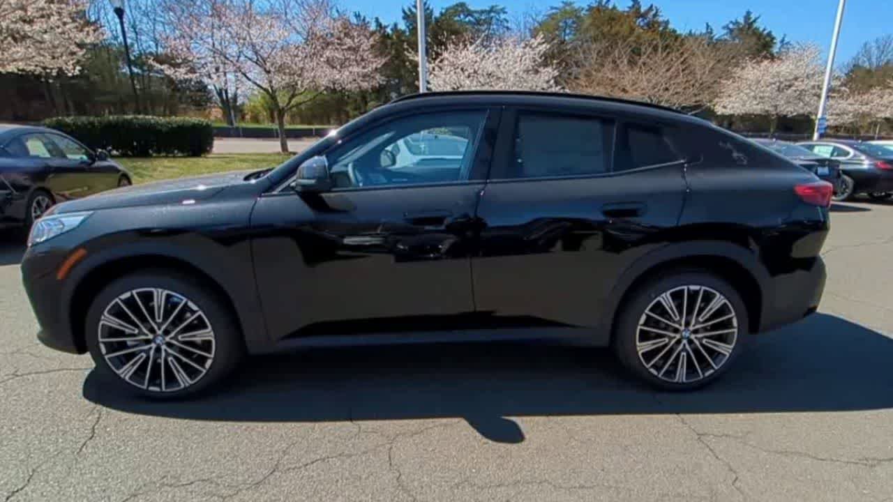 Used 2025 BMW X2 xDrive28i w/ Convenience Package image 5