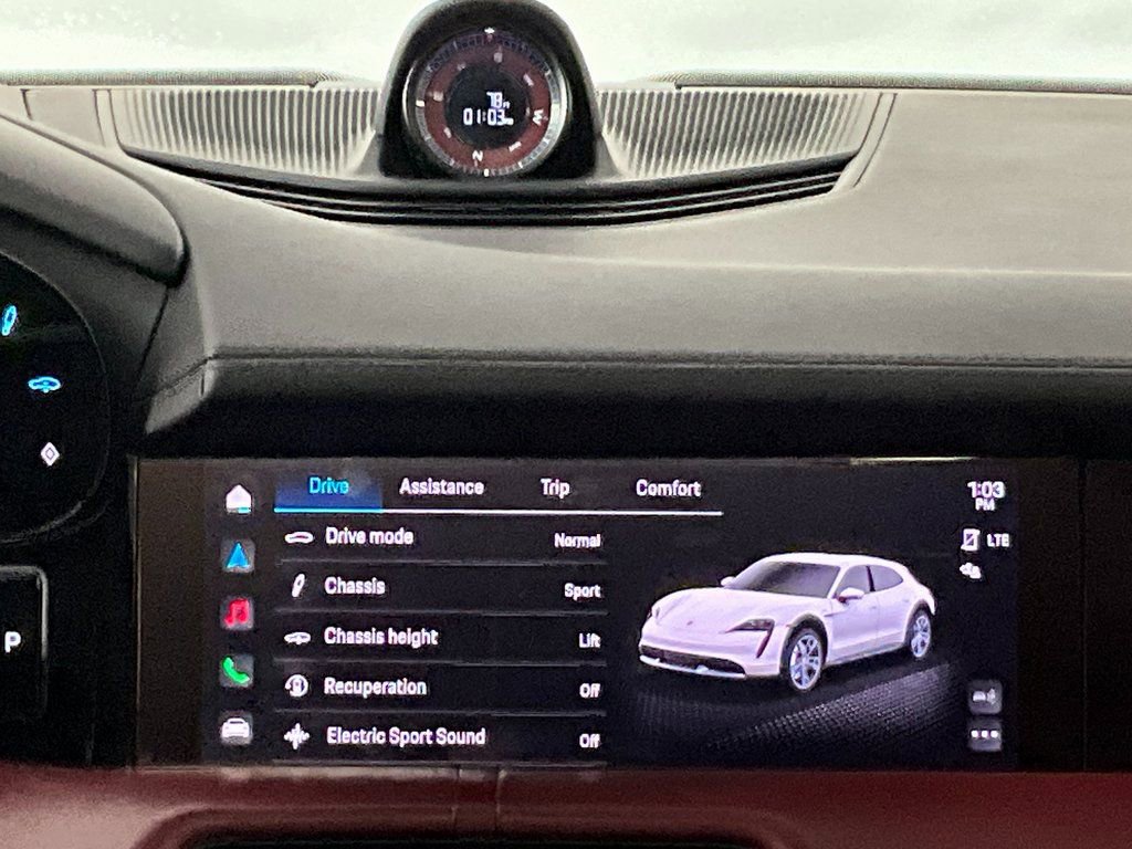 Used 2023 Porsche Taycan Turbo S image 11