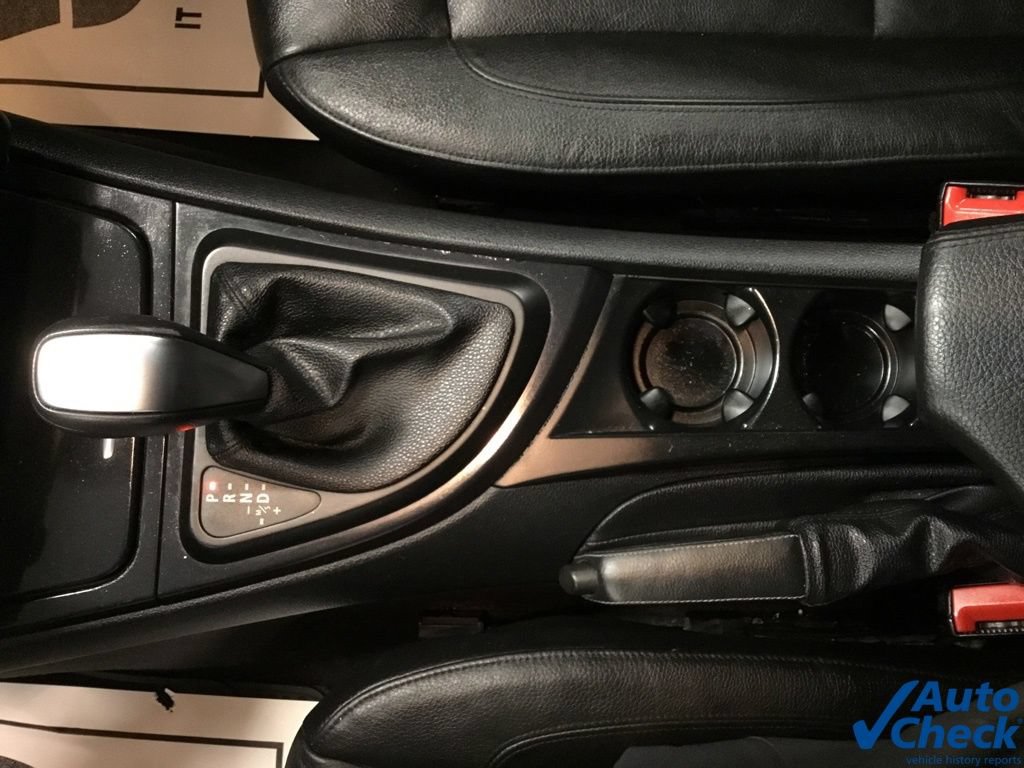 Used 2013 BMW 128i Convertible RWD image 51