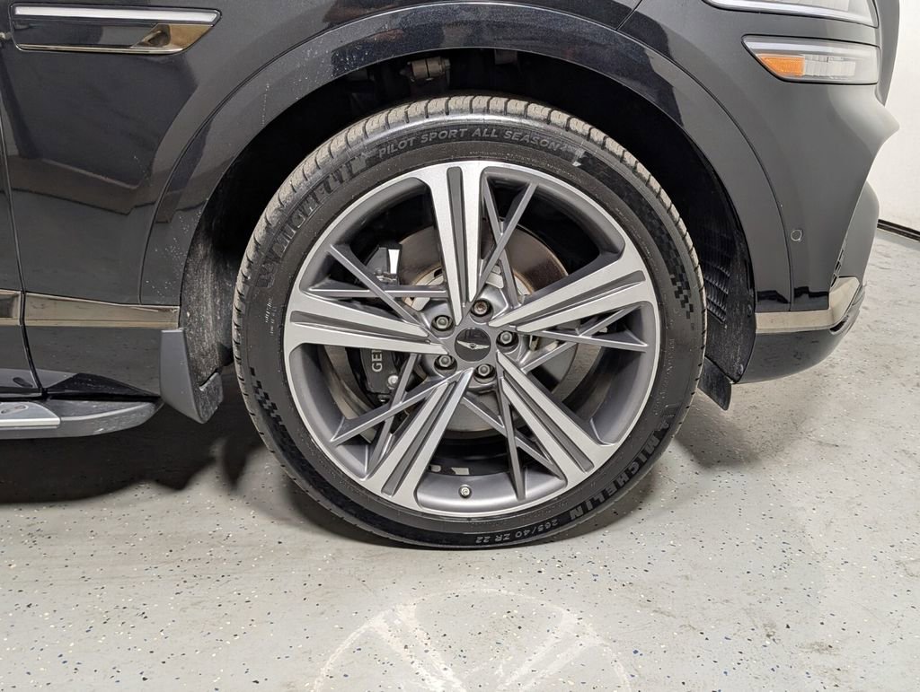 Used 2025 Genesis GV80 3.5T e-SC AWD/4WD image 11