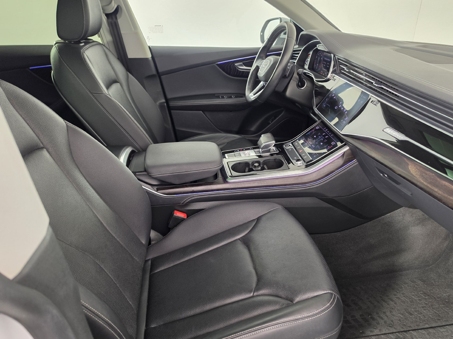 Certified 2023 Audi Q8 Premium Plus AWD/4WD image 34