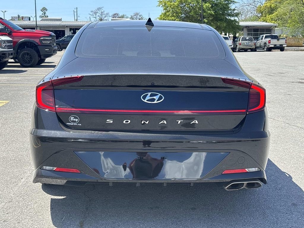 Used 2021 Hyundai Sonata SEL w/ Convenience Package image 4