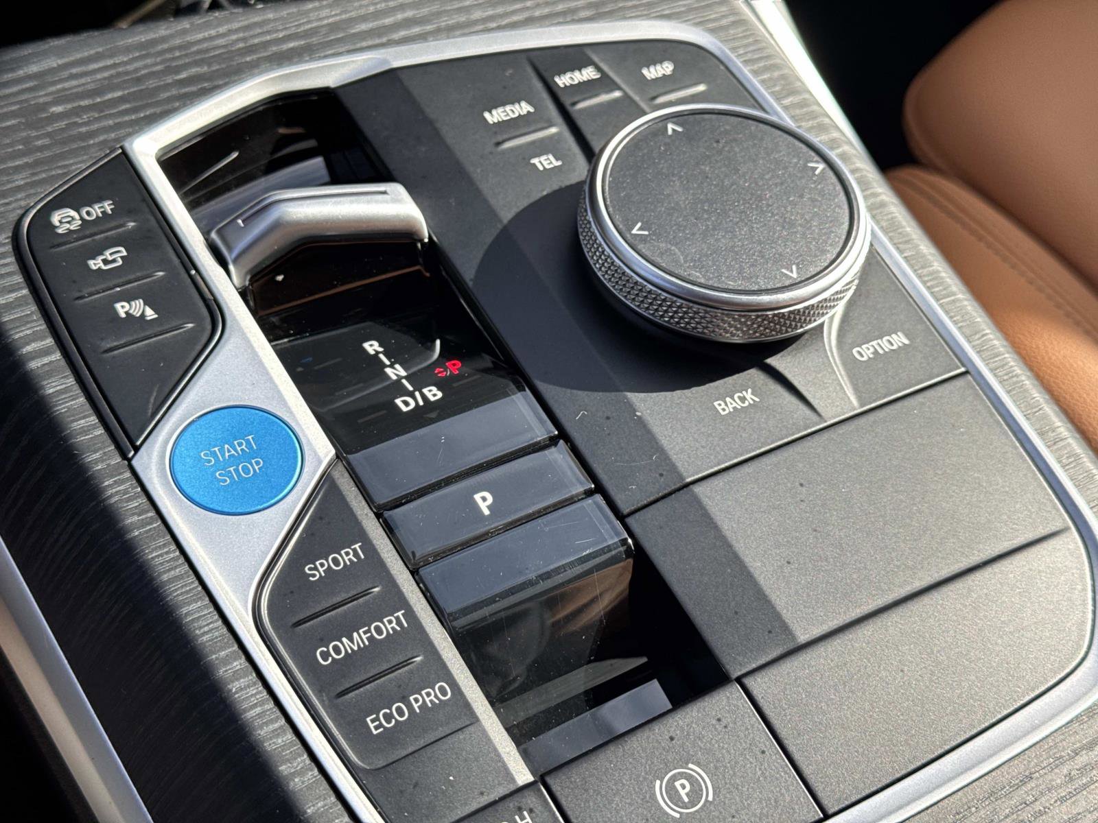 Used 2025 BMW i4 xDrive40i w/ Premium Package image 24