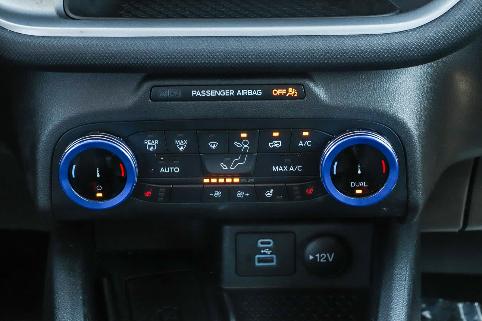 Used 2022 Ford Bronco Sport Outer Banks w/ Tech Package AWD/4WD image 19