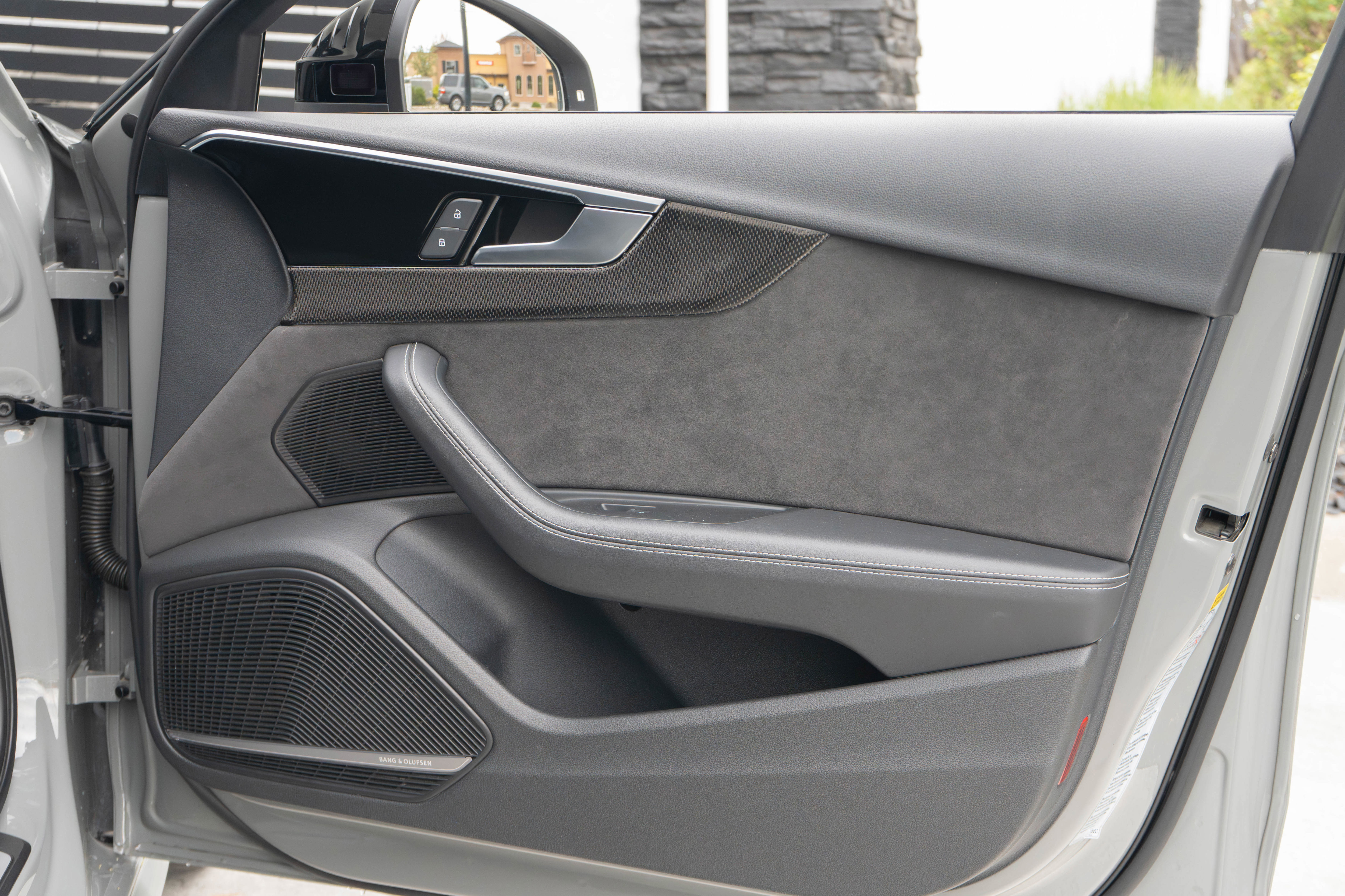 Used 2020 Audi S4 Premium Plus w/ Premium Plus Package image 34